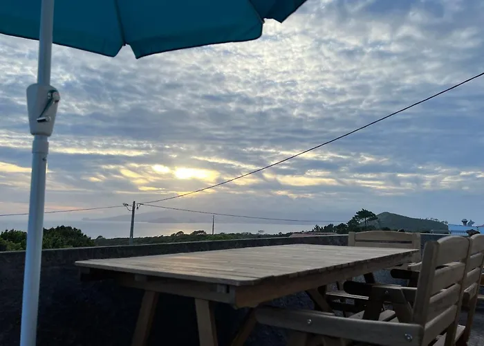 Rosa Do Canto * Monte (Azores)